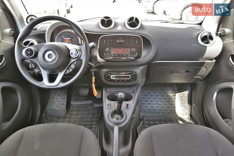 Купе Smart Fortwo 2017 в Киеве