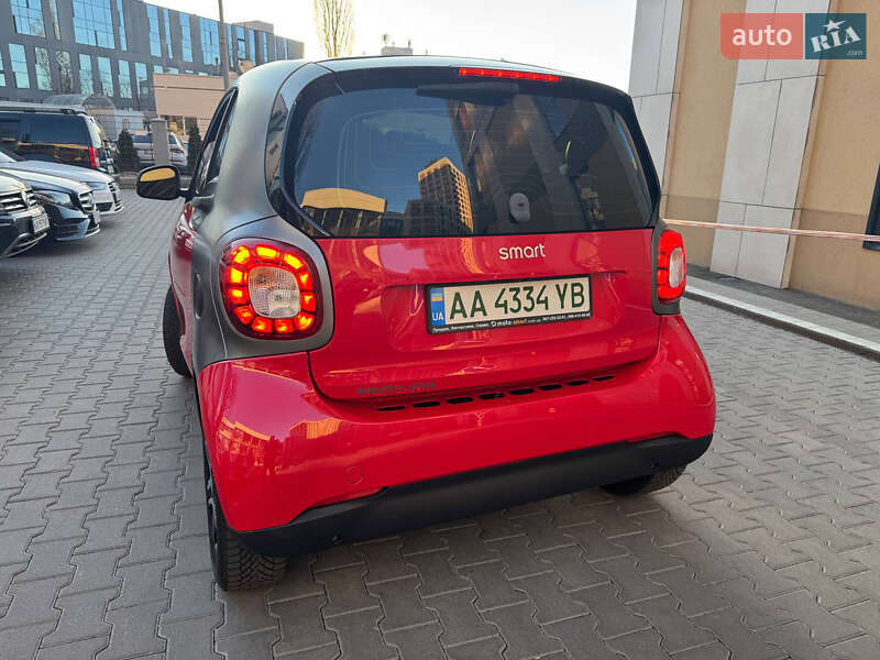 Купе Smart Fortwo 2017 в Києві