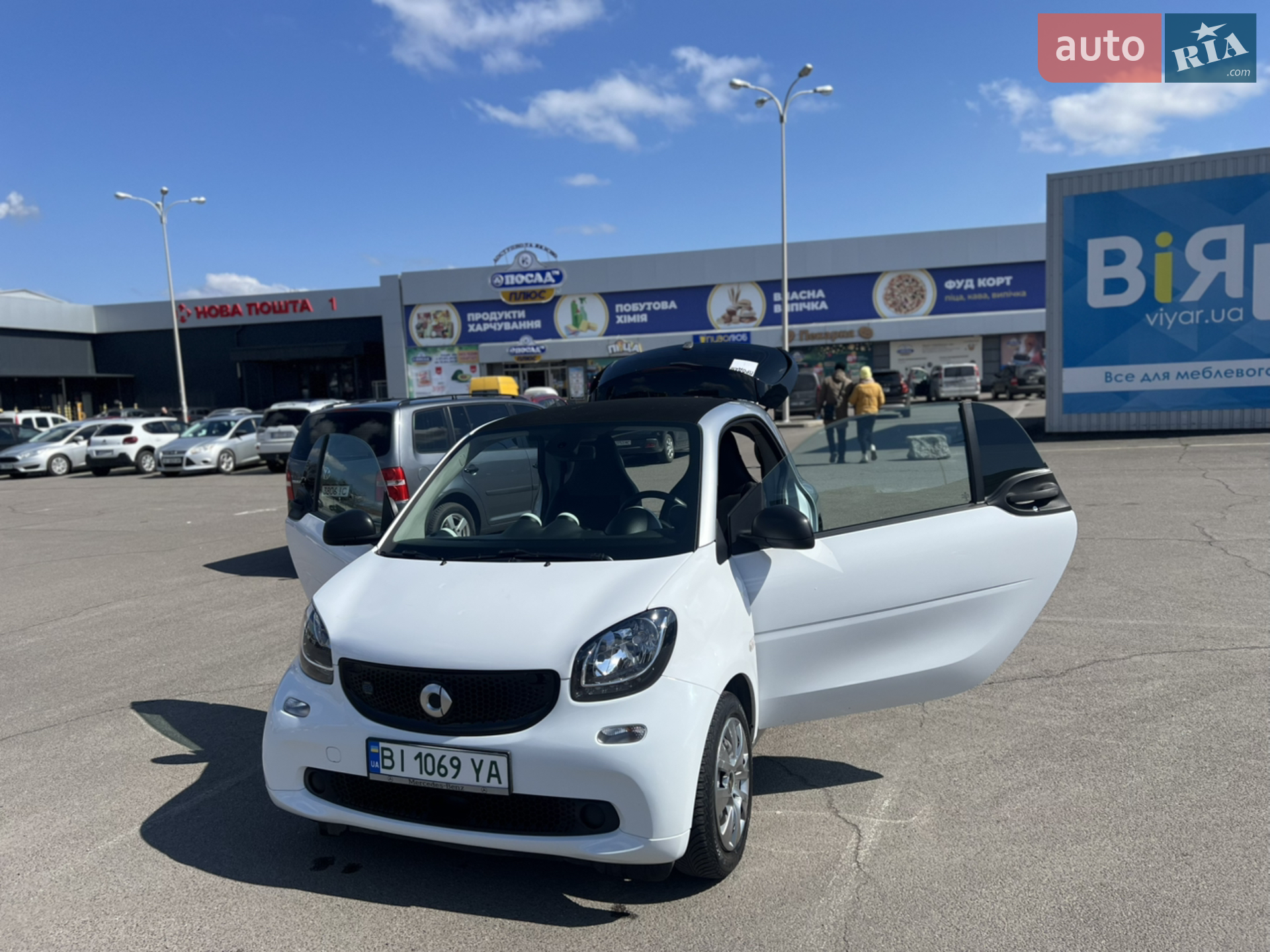 2018 Smart Fortwo - мініатюра 14