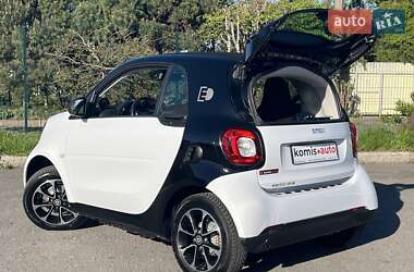 Купе Smart Fortwo 2017 в 