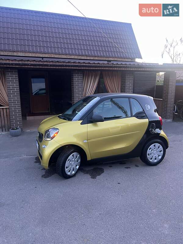 Купе Smart Fortwo 2017 в 