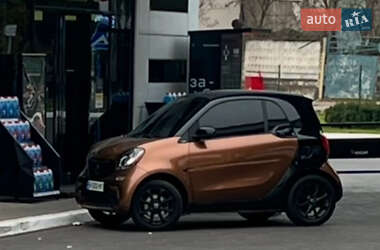Купе Smart Fortwo 2015 в 