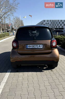 Купе Smart Fortwo 2015 в 