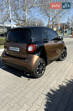Купе Smart Fortwo 2015 в 