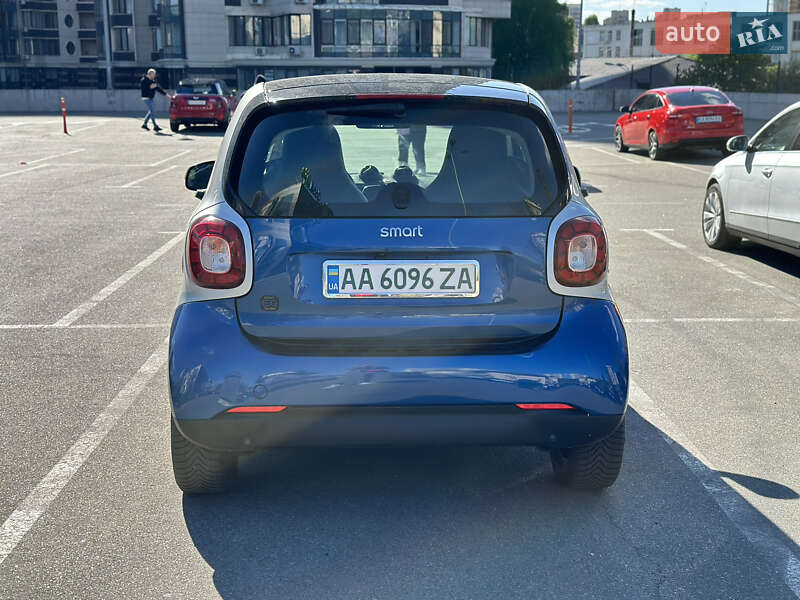 Купе Smart Fortwo 2019 в Києві