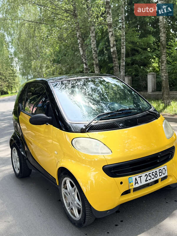 Купе Smart Fortwo 2000 в Черновцах