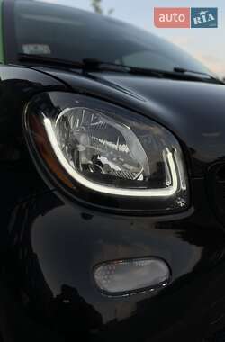 Купе Smart Fortwo 2017 в 