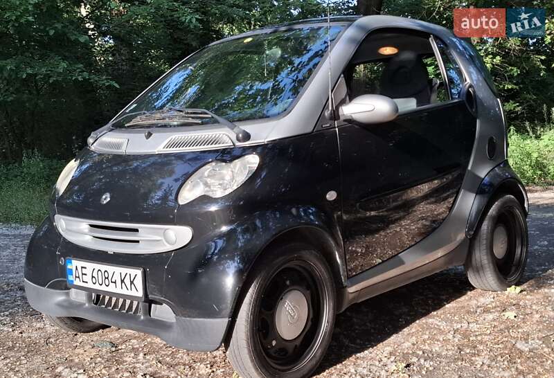Купе Smart Fortwo 2006 в Кам'янському
