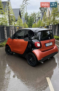 Купе Smart Fortwo 2015 в 
