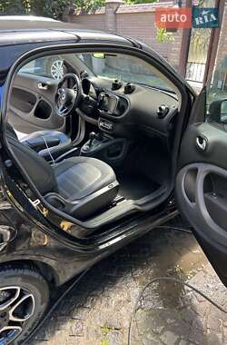 Купе Smart Fortwo 2017 в 