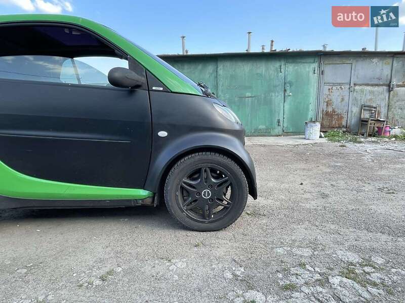 Купе Smart Fortwo 2003 в Броварах