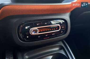 Купе Smart Fortwo 2015 в 