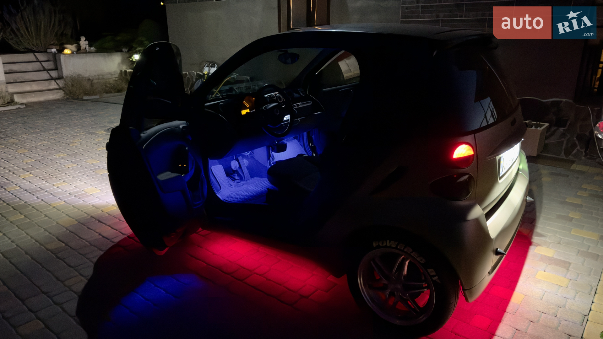 2011 Smart Fortwo - мініатюра 11