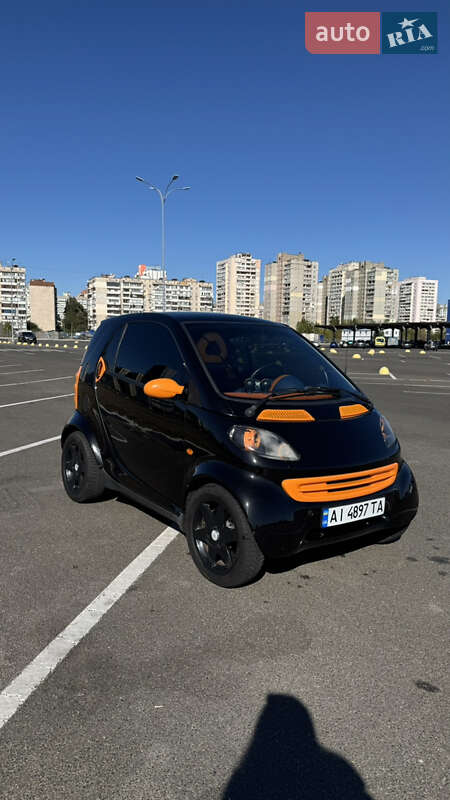 Купе Smart Fortwo 2000 в 