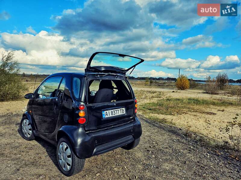 Купе Smart Fortwo 2000 в Украинке