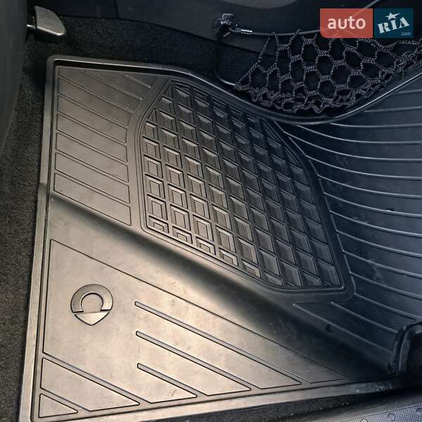 Купе Smart Fortwo 2015 в Киеве фото 34 Купе Smart Fortwo 2015 в Киеве