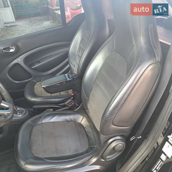 Купе Smart Fortwo 2015 в Киеве фото 22 Купе Smart Fortwo 2015 в Киеве