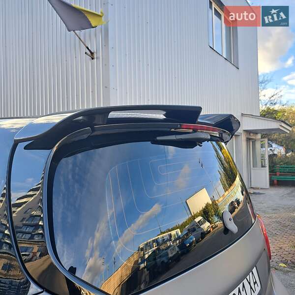 Купе Smart Fortwo 2015 в Киеве фото 30 Купе Smart Fortwo 2015 в Киеве