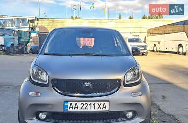 Купе Smart Fortwo 2015 в 