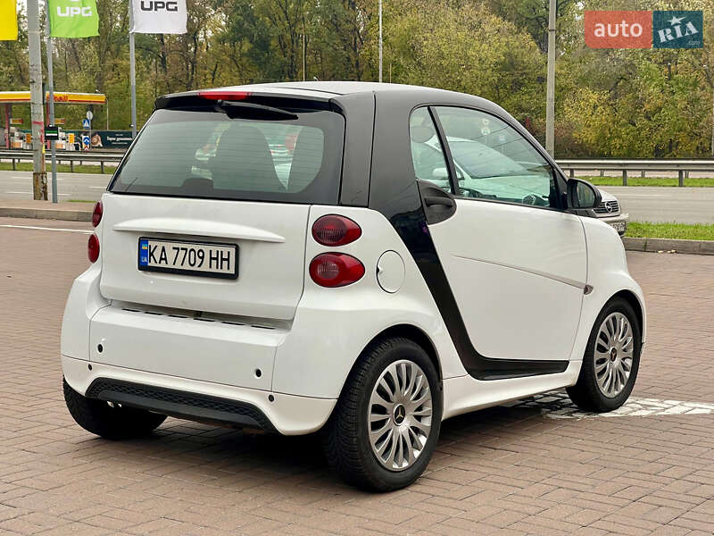 Купе Smart Fortwo 2013 в Києві фото 4 Купе Smart Fortwo 2013 в Києві