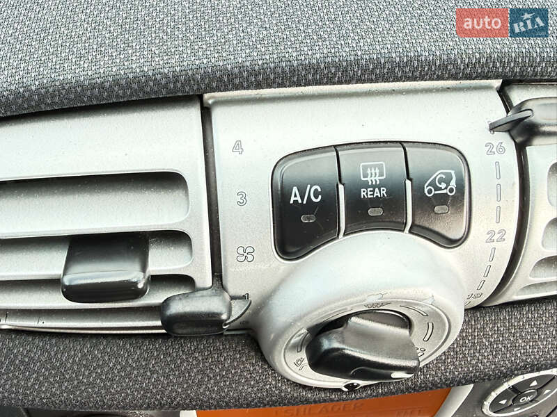 Купе Smart Fortwo 2011 в Киеве фото 55 Купе Smart Fortwo 2011 в Киеве