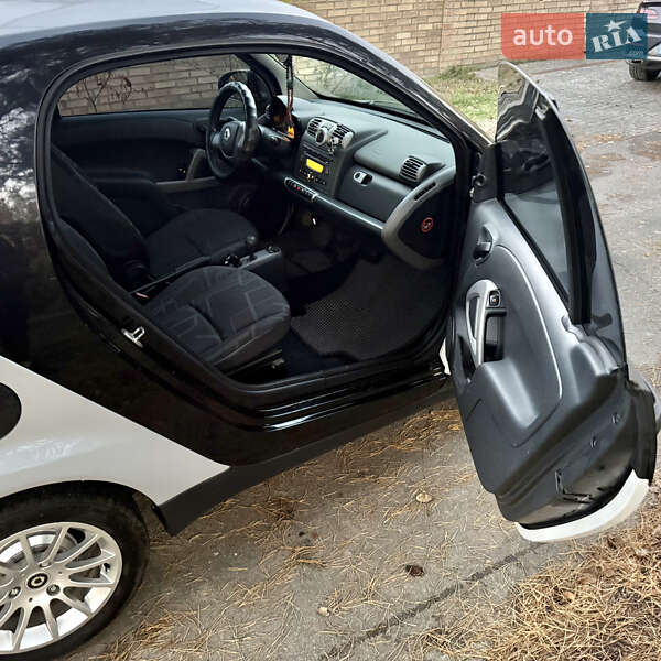 Купе Smart Fortwo 2010 в Буче фото 20 Купе Smart Fortwo 2010 в Буче