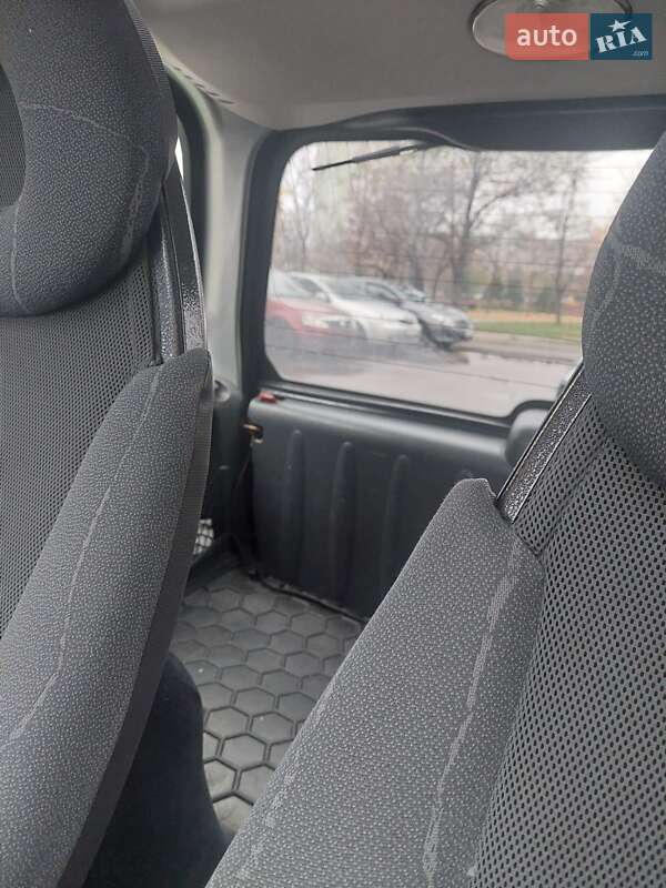 Купе Smart Fortwo 2005 в Киеве фото 6 Купе Smart Fortwo 2005 в Киеве