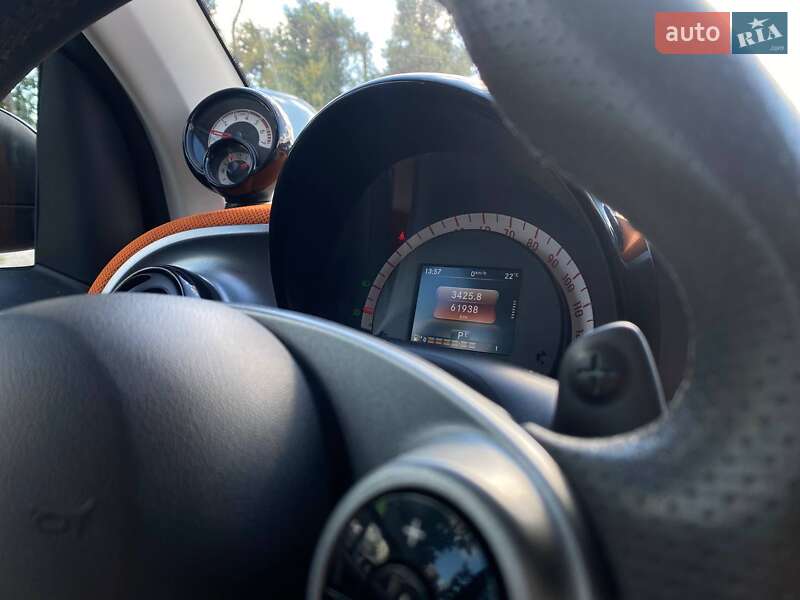 Купе Smart Fortwo 2015 в Киеве