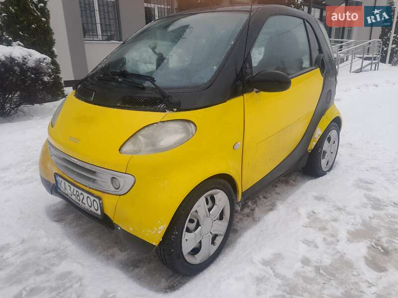 Купе Smart Fortwo 2000 в Киеве фото Купе Smart Fortwo 2000 в Киеве