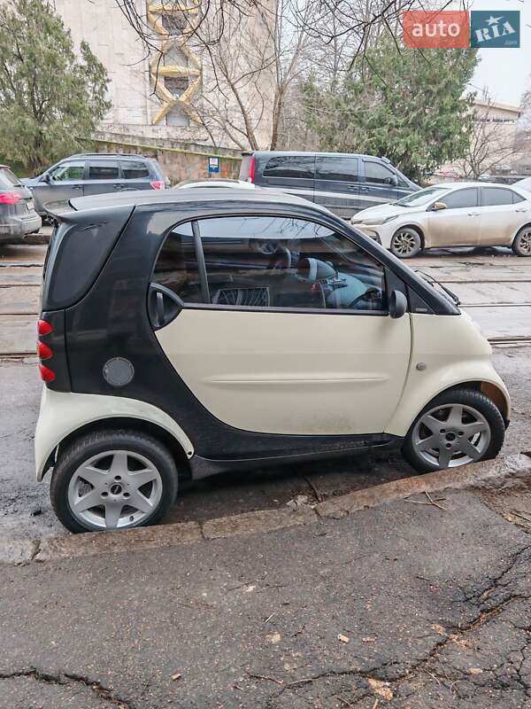 Купе Smart Fortwo 2004 в Одессе фото 3 Купе Smart Fortwo 2004 в Одессе