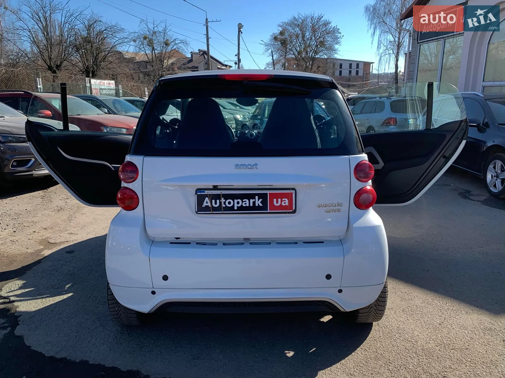 2014 Smart Fortwo - мініатюра 25