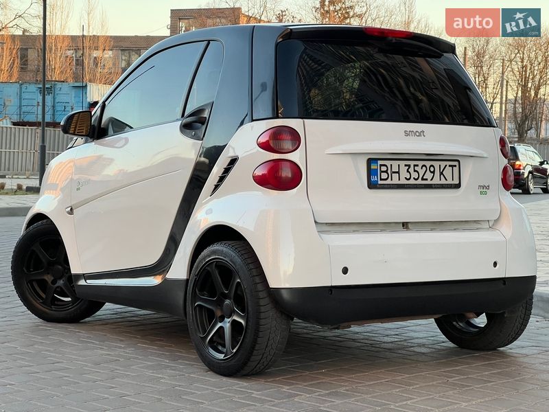 Купе Smart Fortwo 2010 в Черноморске