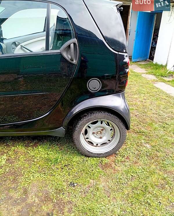 Купе Smart Fortwo 2001 в Олевске