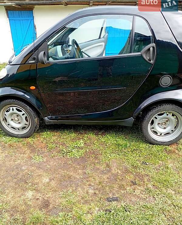 Купе Smart Fortwo 2001 в Олевске
