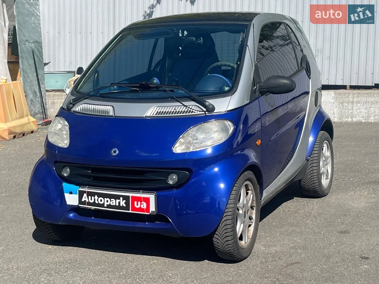 2025 Tesla Model Y - мініатюра 30