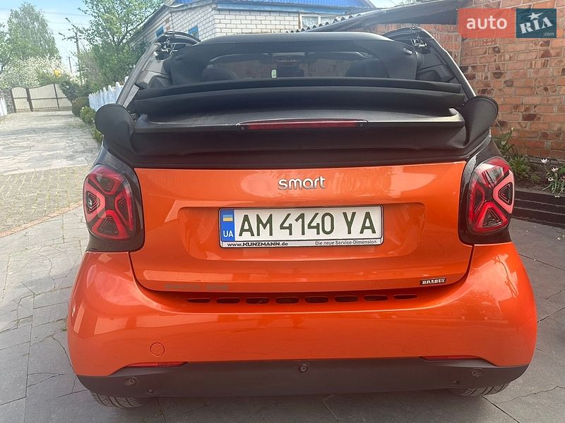 Кабриолет Smart Fortwo 2018 в Житомире