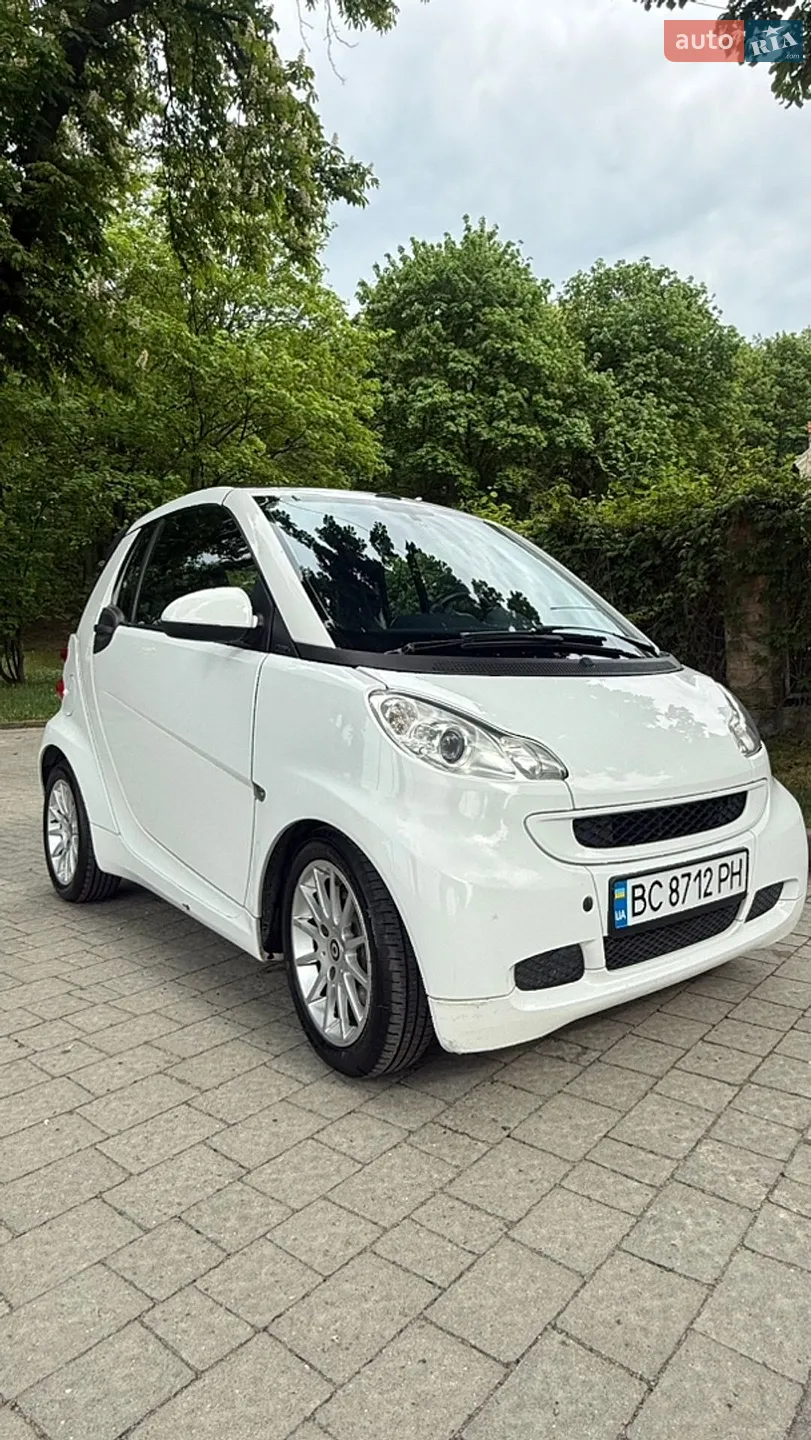 2011 Smart Fortwo - мініатюра 3
