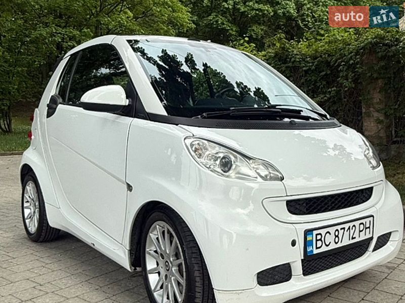 Кабріолет Smart Fortwo 2011 в Львові