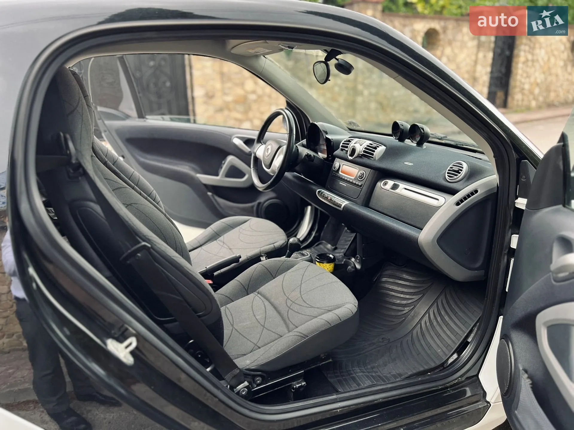 2016 Smart Fortwo - мініатюра 21