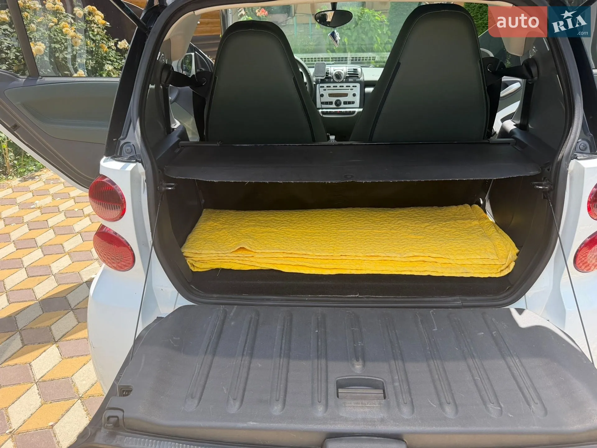 2010 Smart Fortwo - мініатюра 17