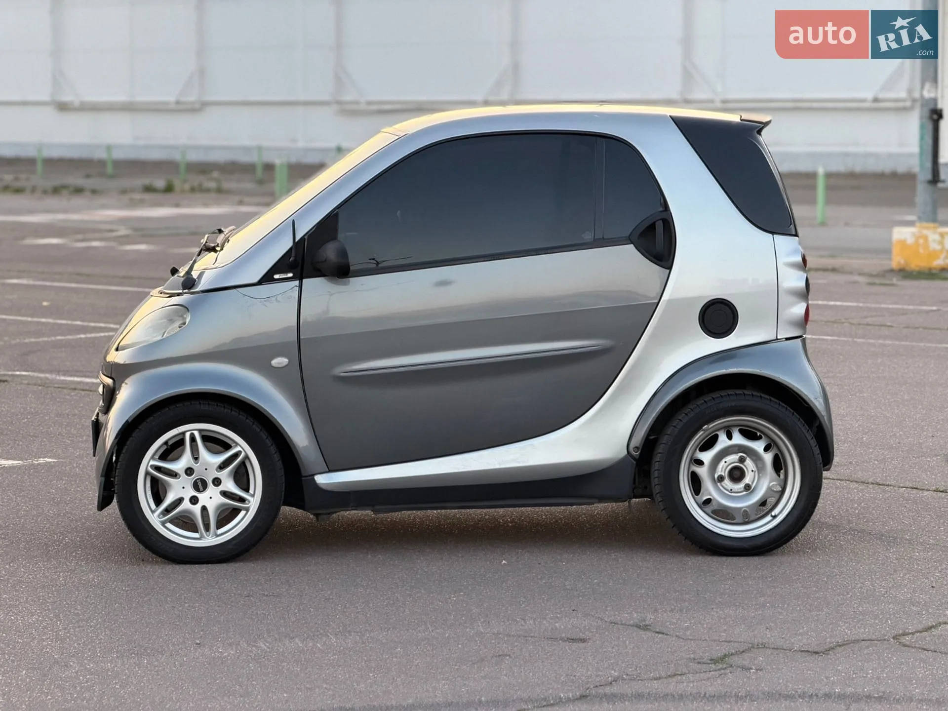 Smart Fortwo 2001 VIN WME01MC011H008457 фото оголошення 2 з 10