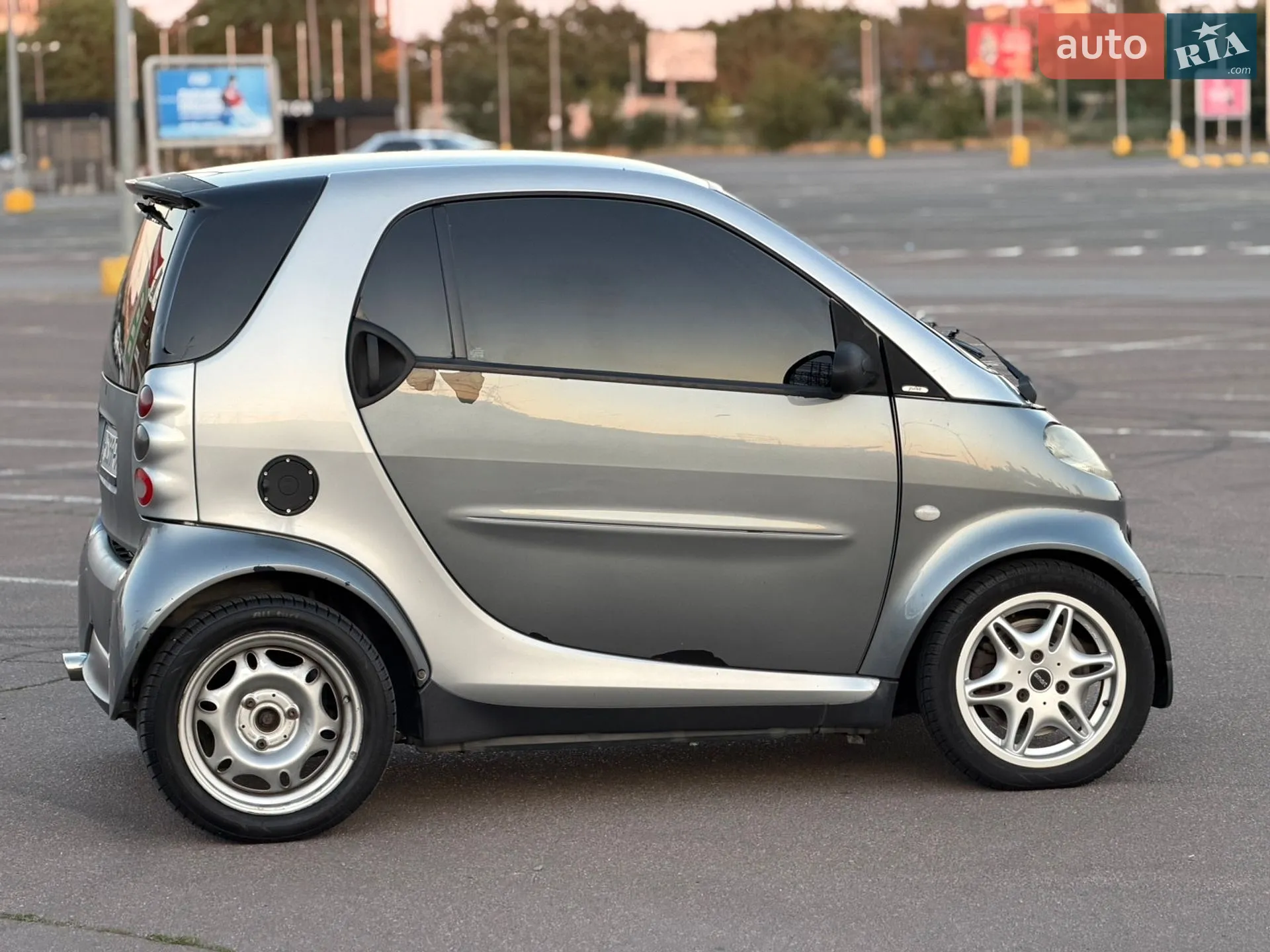 Smart Fortwo 2001 VIN WME01MC011H008457 фото оголошення 3 з 10