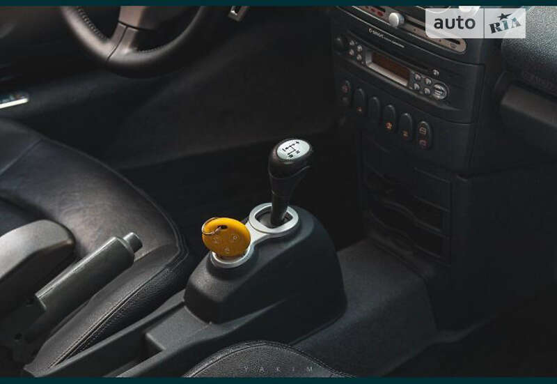 Купе Smart Roadster 2004 в Ужгороде