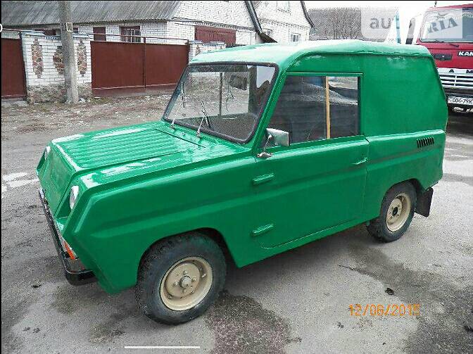Хэтчбек СМЗ С-3Д 1985 в 