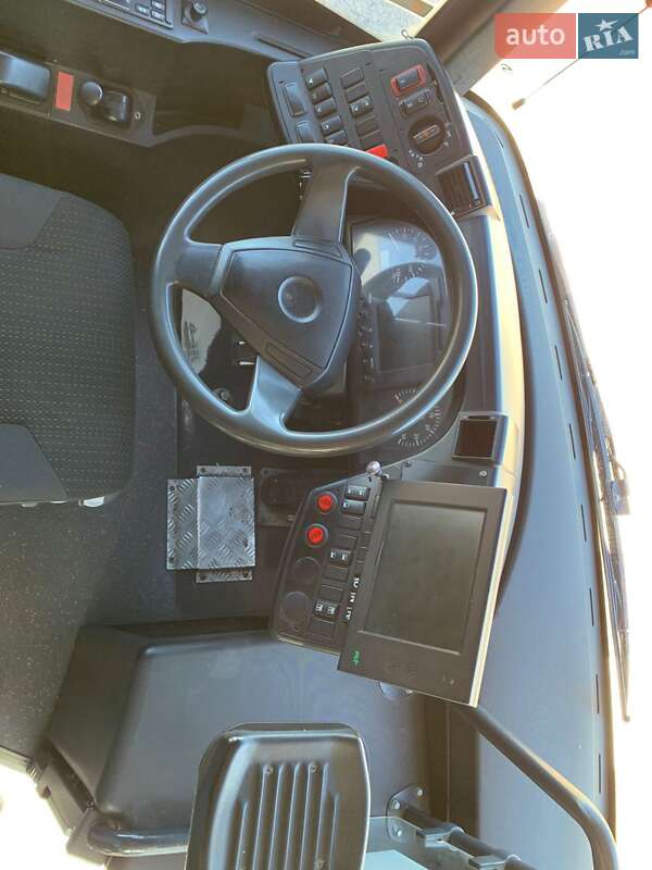 Городской автобус Solaris Urbino 10 2012 в Львове