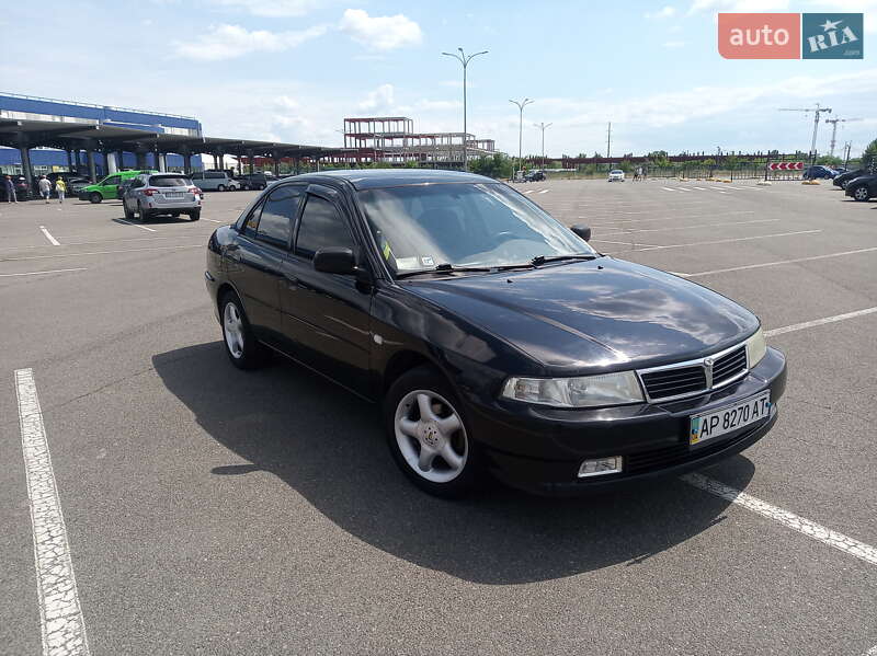 Седан SouEast Lioncel 2006 в Киеве