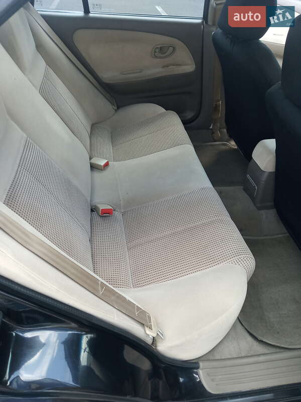 Седан SouEast Lioncel 2006 в Киеве