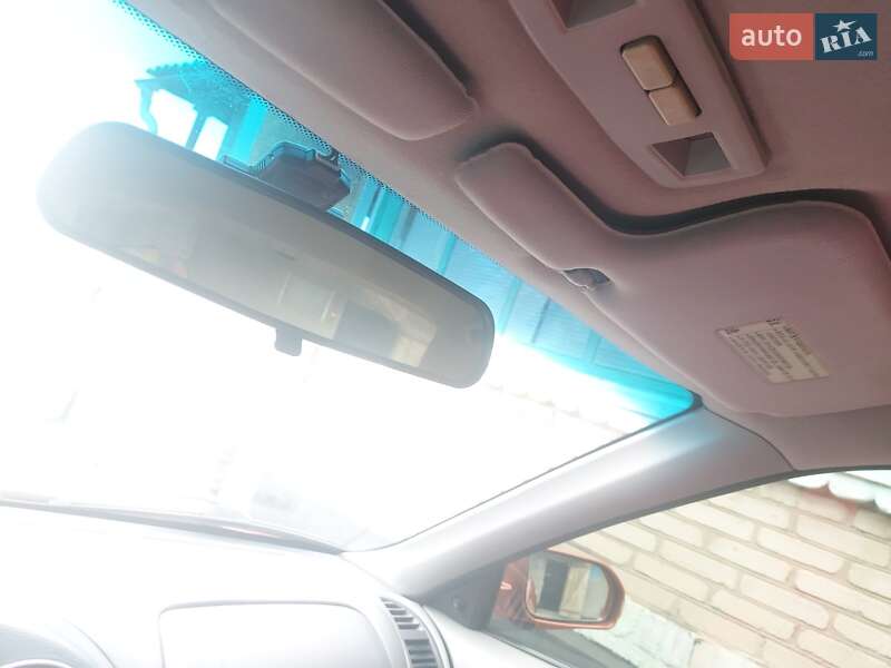 Седан SouEast V3 2010 в Киеве