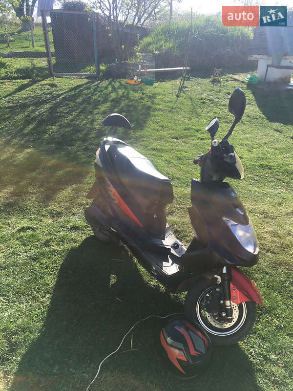 Скутер Spark HT 2019 в Вінниці