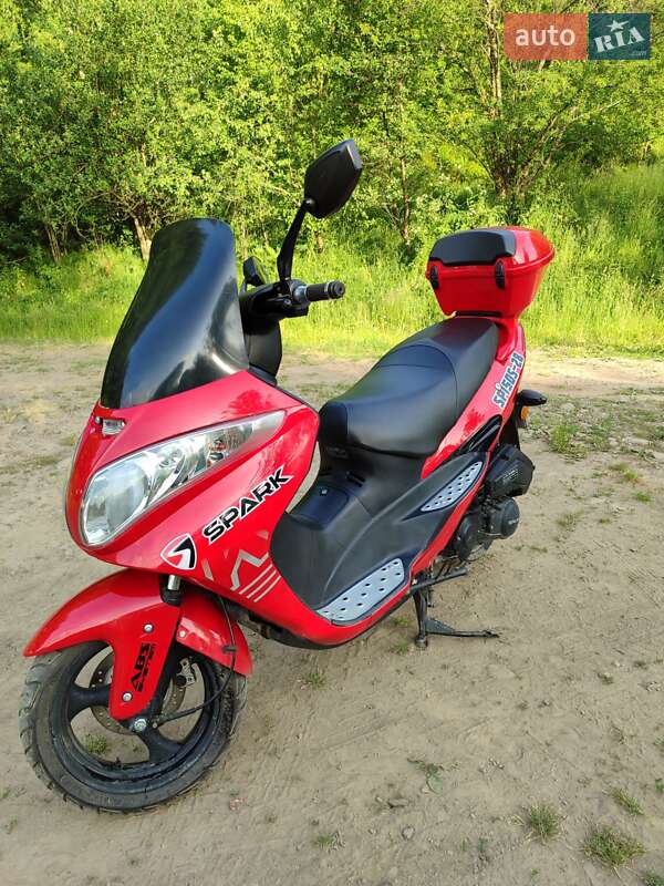 Скутер Spark SP 150-S28 2021 в Верхньому Синьовидному фото 3 Скутер Spark SP 150-S28 2021 в Верхньому Синьовидному